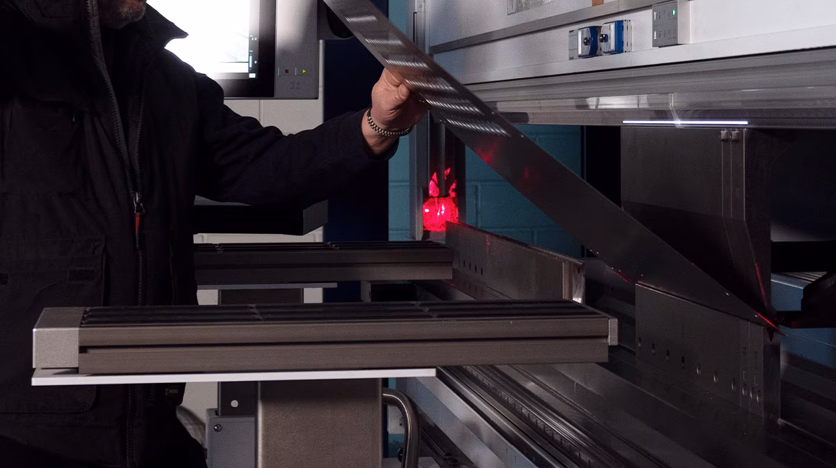 Metal365 | 3D PRINTING IMAGES SHEET METAL MANUFACTURING | METAL BENDING